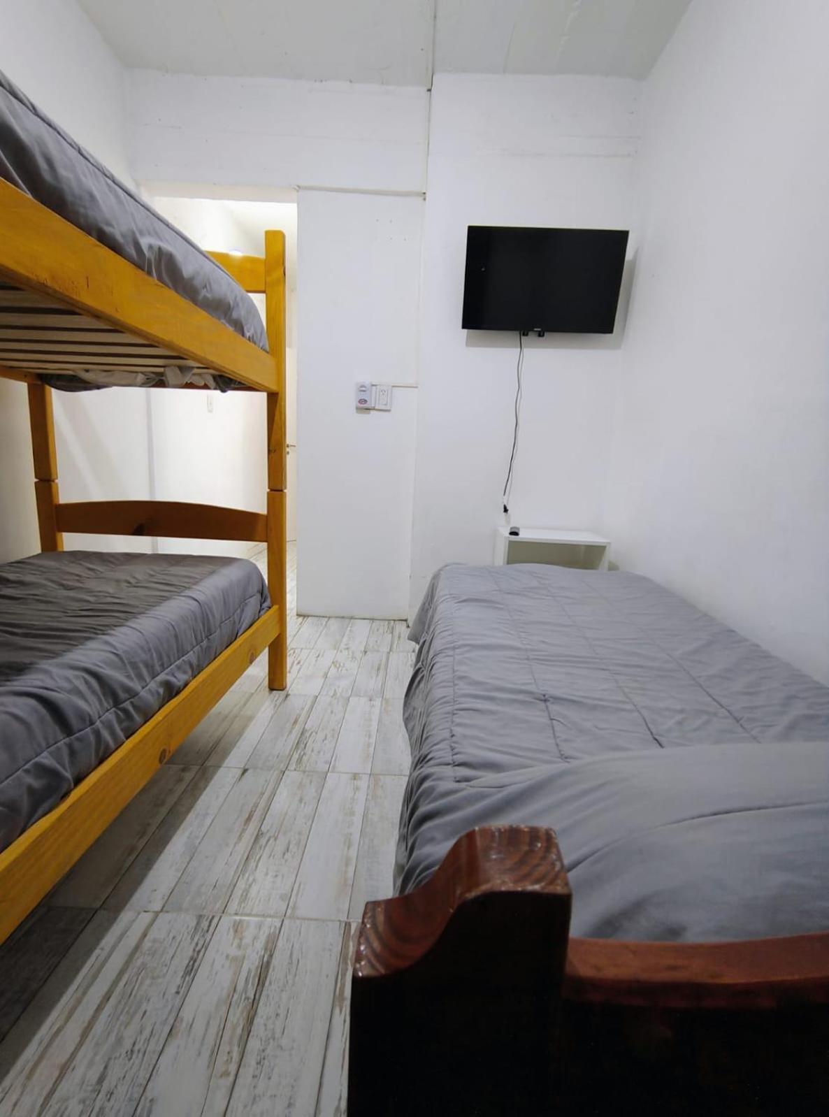 El Faro Hostel Puerto Madryn Exteriér fotografie